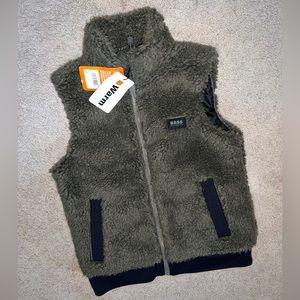 Bass Outdoor sherpa vest